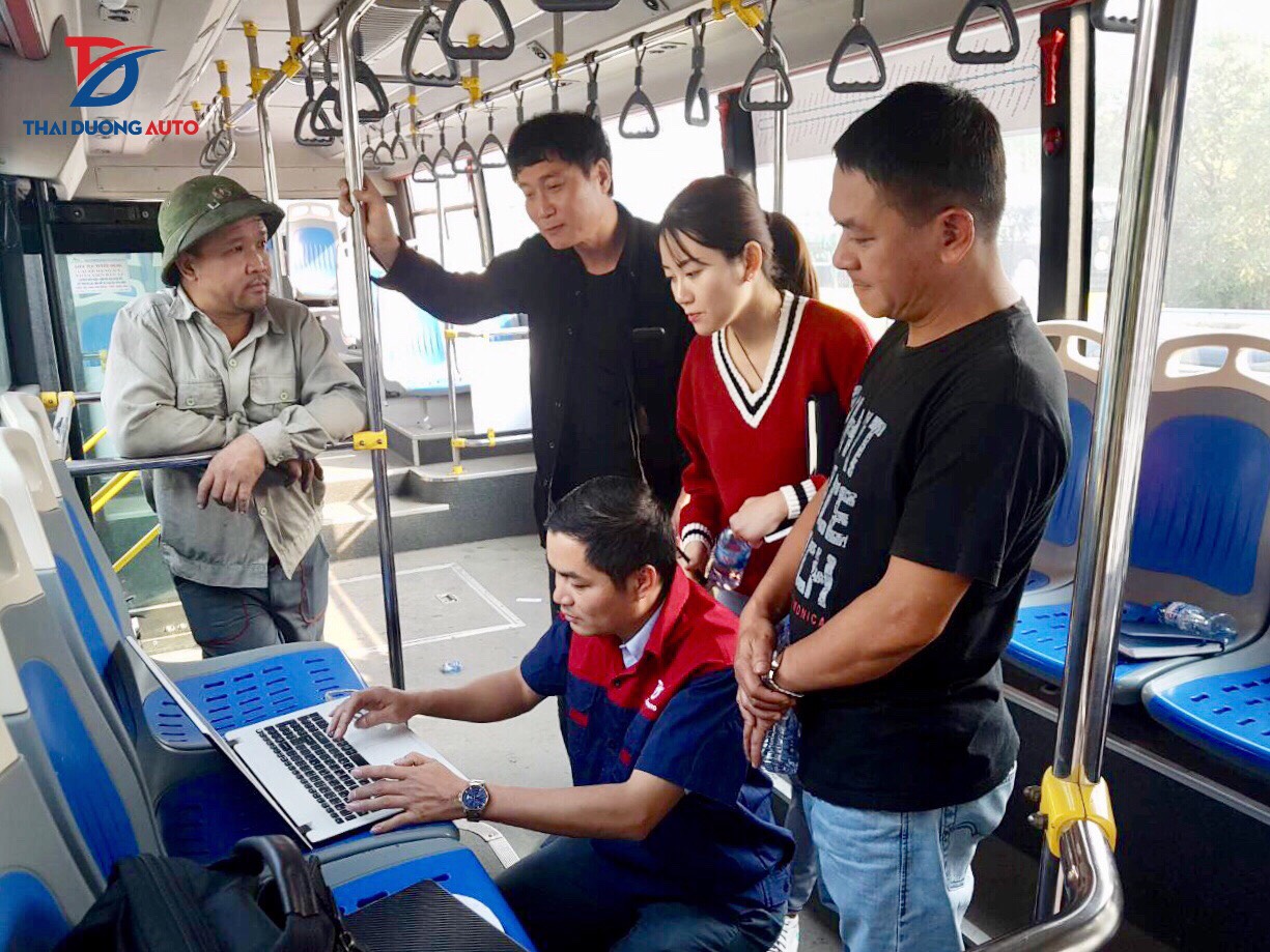 DOOSAN LAUNCHES TRAINING PROGRAM AND GUIDANCE ON HANDLING VEHICLE DEFECTS IN VIETNAM 16/12/20