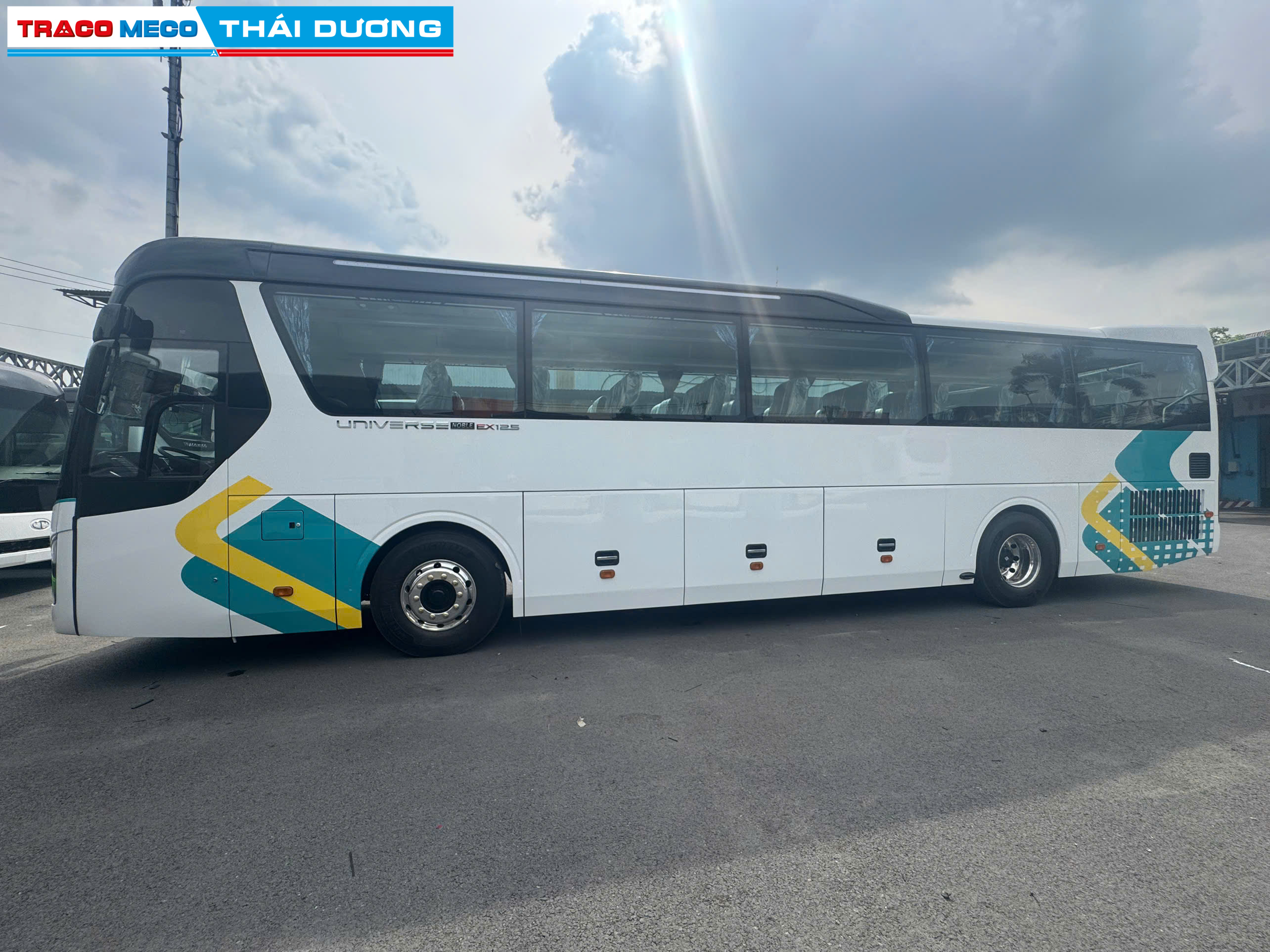 THÀNH PHỐ BIỂN NHA TRANG CHÀO ĐÓN EM  🔥🔥 TRACOMECO UNIVERSE EX WEICHAI (400)